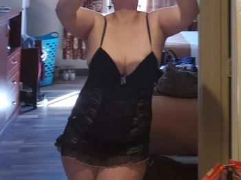 2073898590, female escort, Bangor